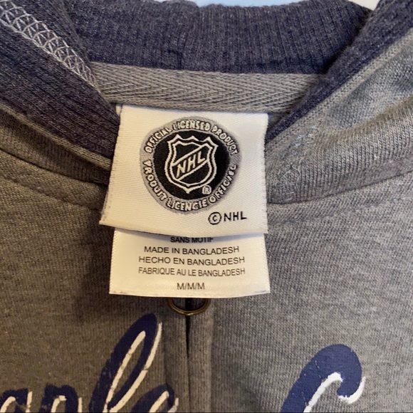 Toronto Maple Leafs Zip-Up Sweater - Picture 5 of 6